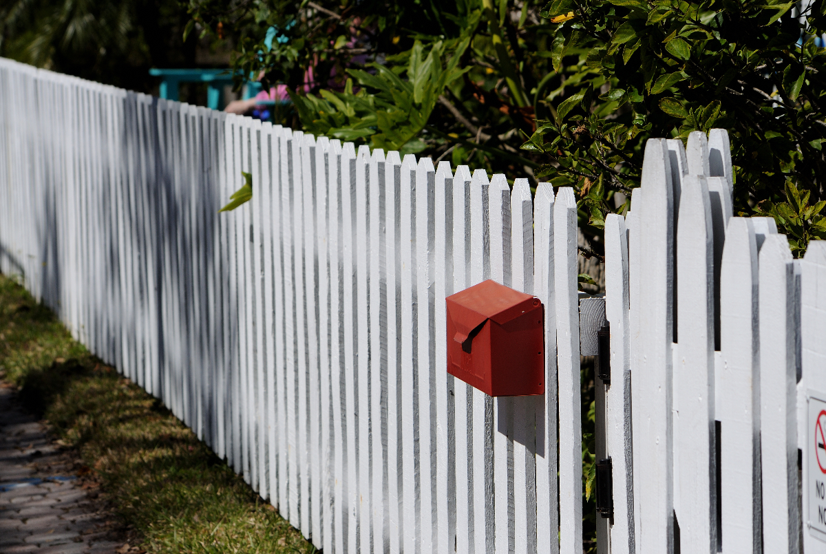 Downtown Dunedin Picket Fence