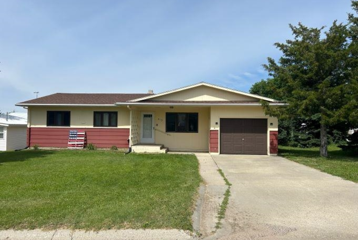 3 bed 3 bath home in Faith SD